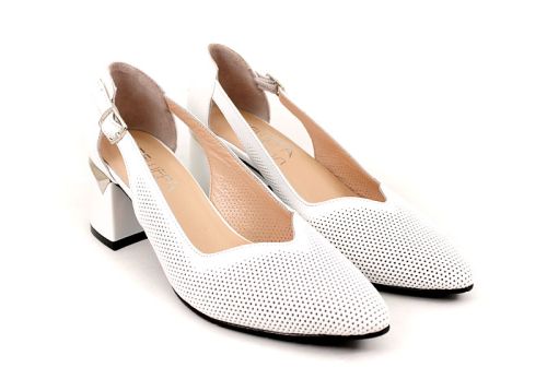 Дамски официални обувки от естествена кожа в бяло - Модел Елиф.