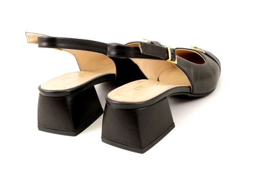 Дамски официални сандали в черно - Модел Лариса
