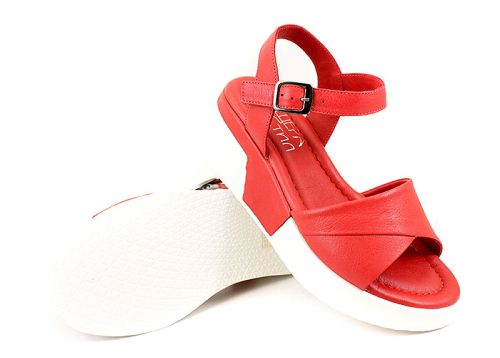 Дамски сандали в червено - модел Дъга