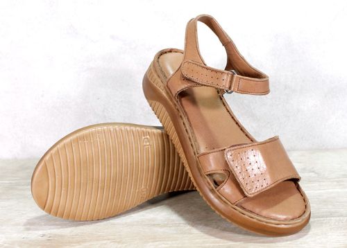 Дамски сандали в светло кафяво - модел Ливия