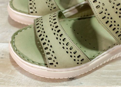 Дамски чехли в зелено - модел Милана