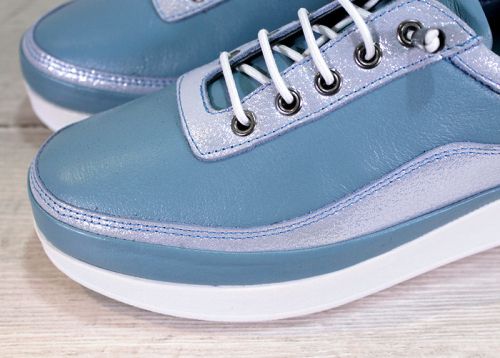 Дамски спортни обувки в синьо - Модел Мери