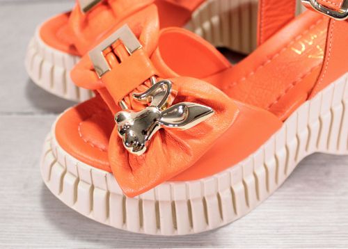 Дамски сандали на платформа от естествена кожа в оранжево - модел Кристин