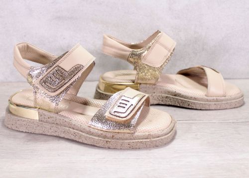 Дамски сандали от естествена кожа в бежово и златисто - модел Сузана