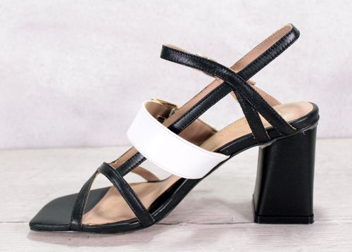 Дамски официални сандали в черно и бяло - Модел Алма