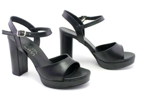 Дамски сандали на висок ток и платформа в черно - Модел Ерика.