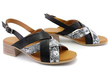 Дамски сандали от естествена кожа в  черно - Модел Дилайла.