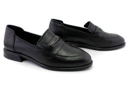 Дамски ежедневни обувки без връзки в черно - Модел Рената.