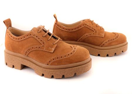 Дамски, ежедневни обувки от естествен велур в светло кафяво - Модел 3718-4003.