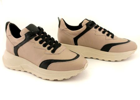 Дамски, спортни обувки от естествена кожа във визонено - Модел Естела.