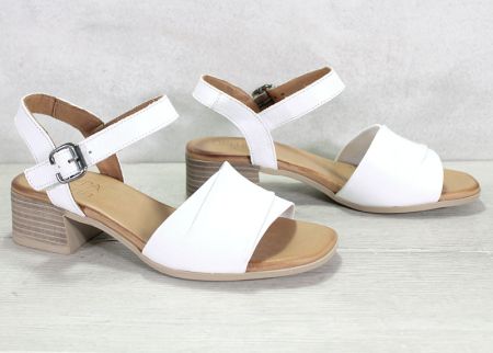 Дамски сандали от естествена кожа в бяло - Модел Алекса.