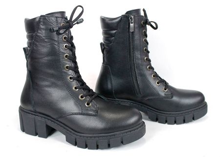 Дамски кубинки от естествена кожа – черни, с ток