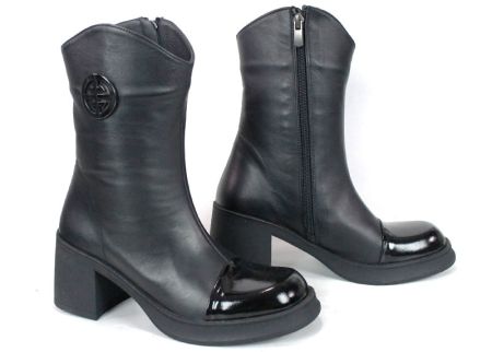 Dama Nero – дамски боти от естествена кожа и лак, черни, със среден ток и топъл хастар