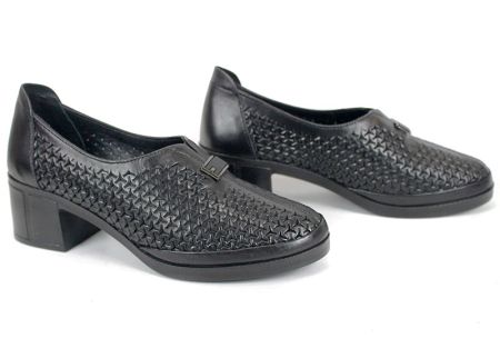 дамски черни обувки естествена кожа перфорация