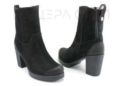 Botine de damă din nubuc natural negru K-40 CH