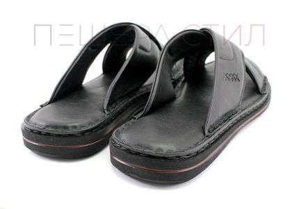 Мъжки чехли от естествена кожа в черно- модел Севар.