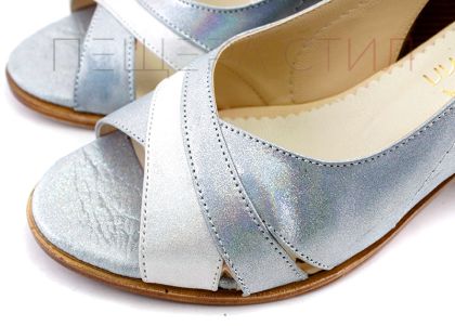 Дамски сандали от естествена кожа с изкрящ ефект- Модел Наталия.
