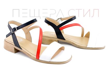 Дамски, трицветни сандали на нисък ток - Модел Камелия.