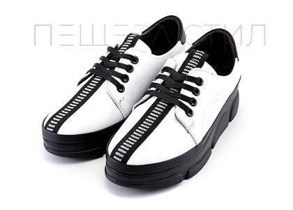 Дамски, ежедневни обувки в бяло - Модел Мелита