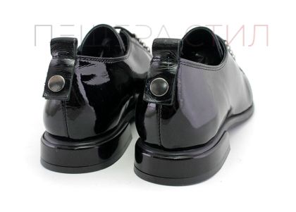 Дамски, ежедневни обувки в черно - Модел Ирис