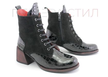 Botine de dama din lac natural si colier din piele naturala - model Caprice