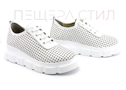 Дамски летни обувки от естествена кожа в бяло - Модел Марица