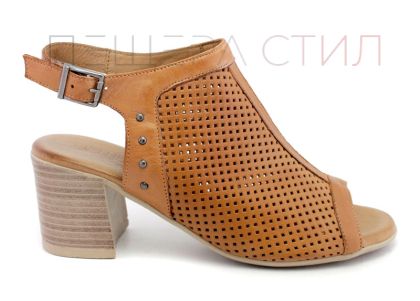 Дамски сандали от естествена кожа в кафяво - Модел Капка