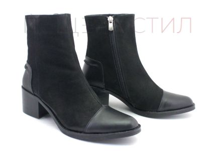 Botine de dama cu toc din piele naturala de culoare neagra - model Antigona.