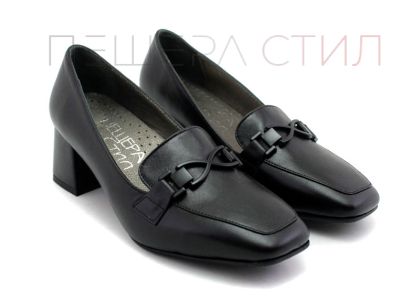 Дамски официални обувки в черно, модел Кончита.