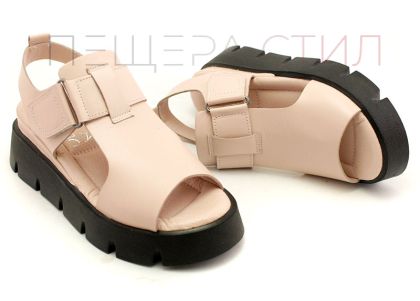 Дамски, ежедневни сандали в розово - Модел Преслава.