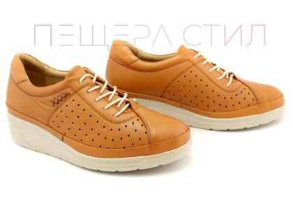 Дамски ежедневни обувки в светло кафяво - Модел Илона.