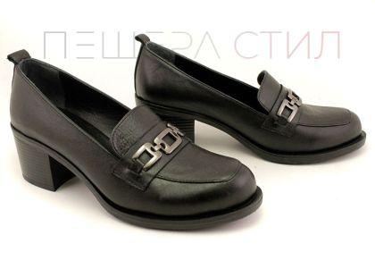 Дамски, ежедневни обувки на ток в черно - Модел Верона.
