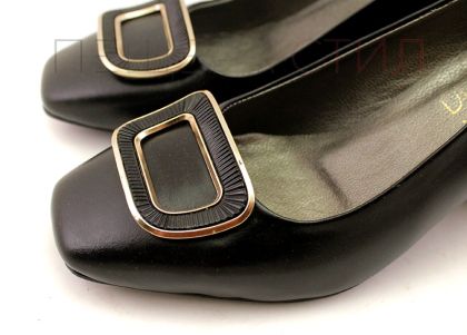 Дамски официални обувки в черно - Модел Ерато.