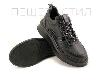 Дамски, спортни обувки в черно - Модел Елизабет.