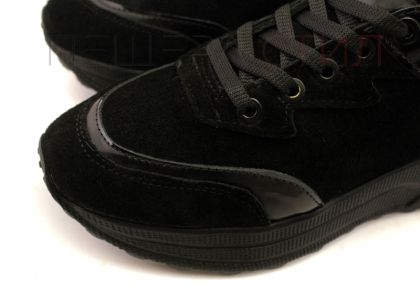 Дамски, спортни обувки от естествен велур в черно - Модел Естела.