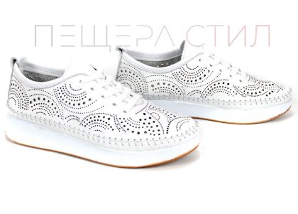 Дамски летни обувки Luna Soft от бяла естествена кожа с перфорация