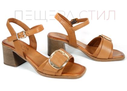 дамски сандали на ток светло кафяво естествена кожа