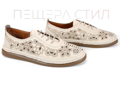 Летни обувки Nerisa Flow – дамски модел от естествена кожа в бежово с флорална перфорация