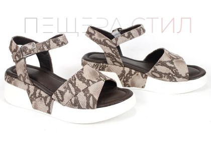 дамски сандали естествена кожа змийски принт кафяво