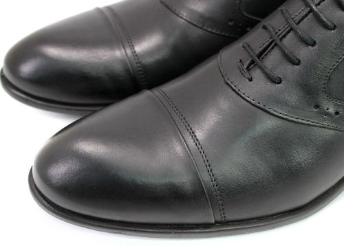 Мъжки официални обувки в черно 1650 CH