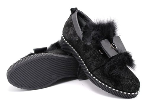 Дамски обувки от естествен велур с перлено покритие в черно 1046 CH