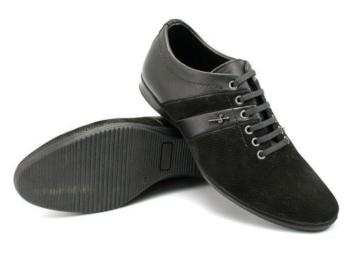 Мъжки спортно-елегантни обувки в черно 403 CH