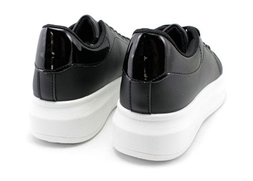 Sneakers de dama in negru 1870 CH