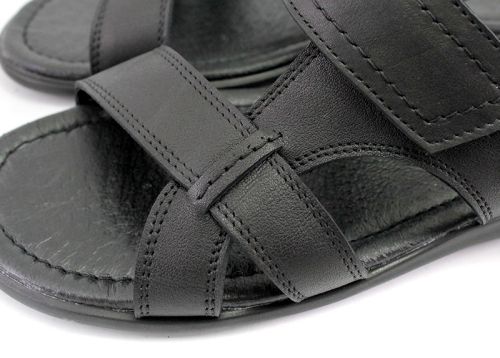 Мъжки сандали от естествена кожа в черно Y 5207 CH