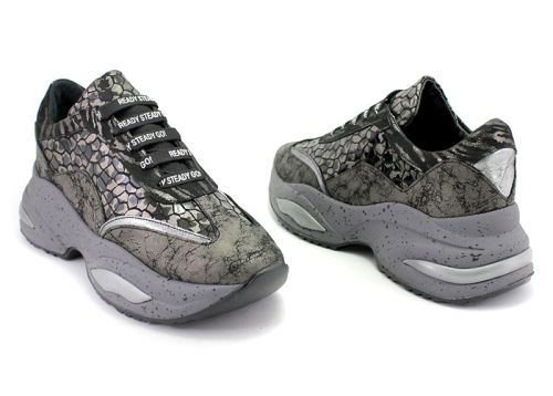 Дамски спортни обувки за ежедневно носене в екзотични цветове от естествена кожа - 222.1 SZ