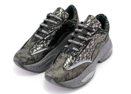 Дамски спортни обувки за ежедневно носене в екзотични цветове от естествена кожа - 222.1 SZ