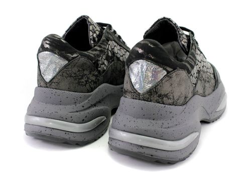 Дамски спортни обувки за ежедневно носене в екзотични цветове от естествена кожа - 222.1 SZ