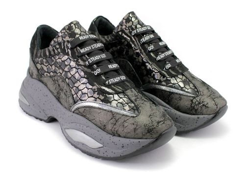 Дамски спортни обувки за ежедневно носене в екзотични цветове от естествена кожа - 222.1 SZ