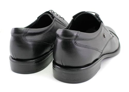 Мъжки обувки от естествена кожа в черно 1225 CH