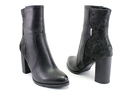 Дамски боти от естествена кожа в черно 316 CH